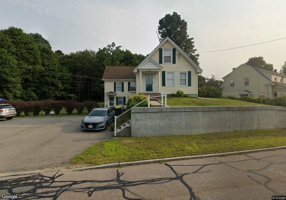 40 Beaver St unit Right, Franklin, MA 02038 - photo 1