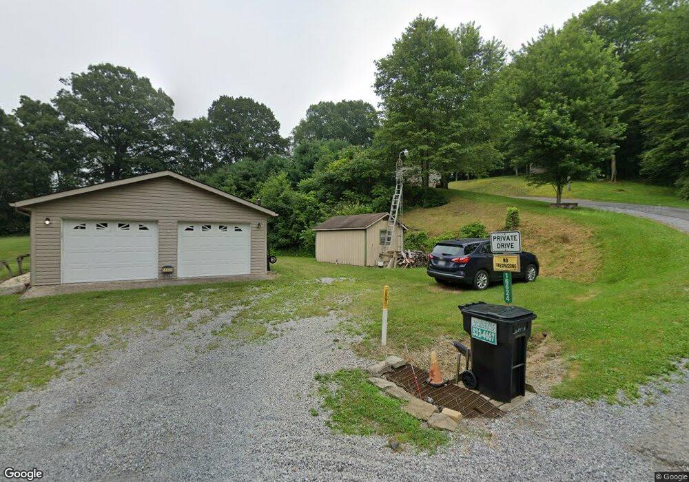 16606 Cornell St, East Liverpool, OH 43920 - photo 1