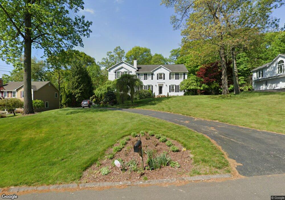 43 Wedgewood Rd, Trumbull, CT 06611 - photo 1