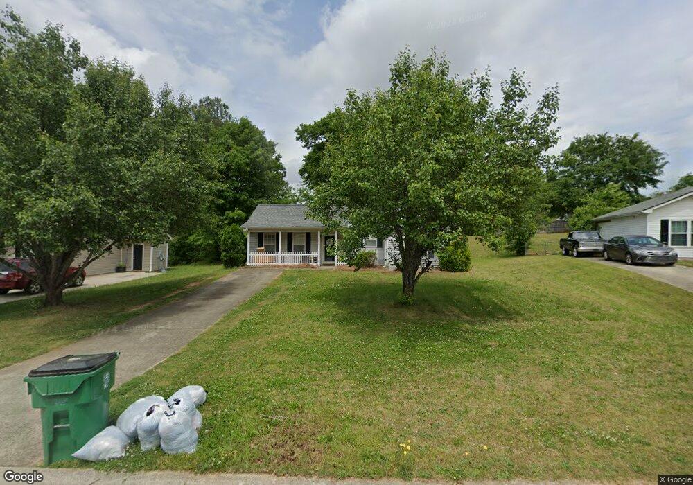 409 Missi Ln unit 2, Winder, GA 30680 - photo 1