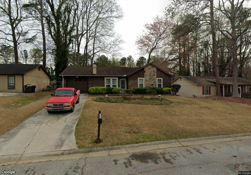 6886 Hickory Log Rd, Austell, GA 30168 - photo 1