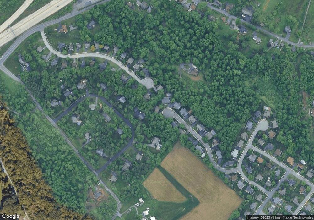 120 Lisa Ct, Mohnton, PA 19540 - photo 1