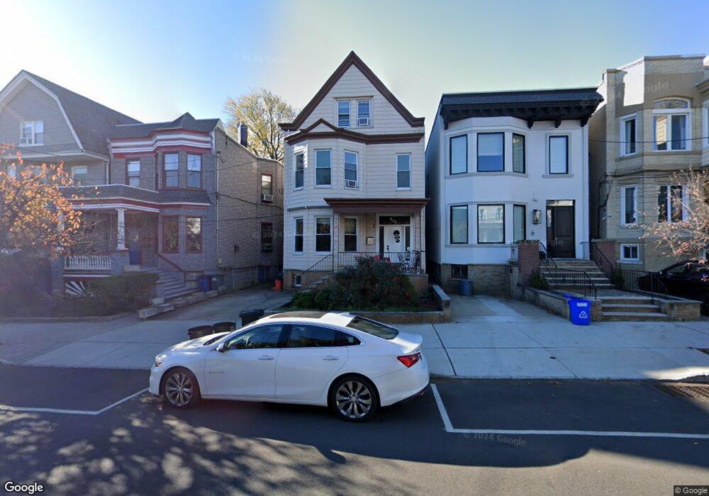 119 Shippen St unit 3, Weehawken, NJ 07086 - photo 1