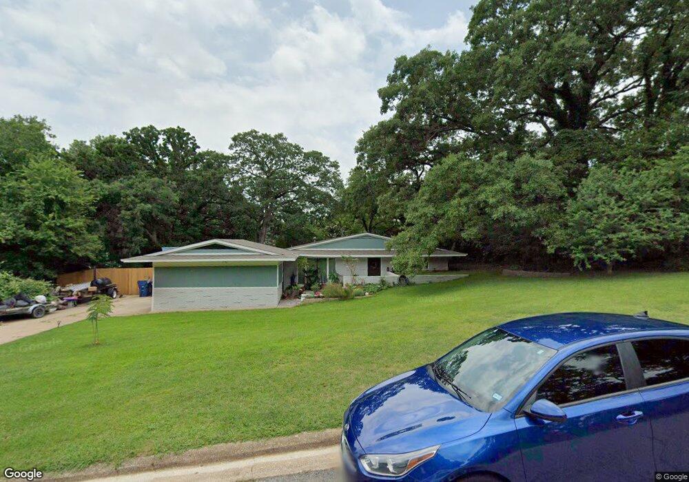 1520 W Murray St, Denison, TX 75020 - photo 1