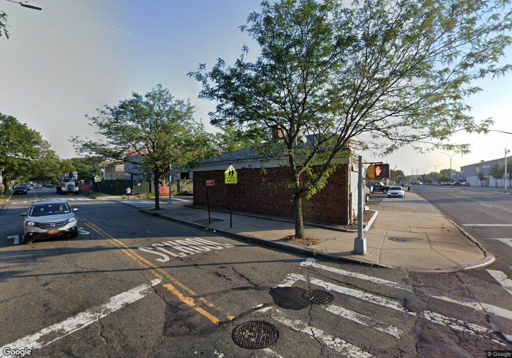 7527 Glen Oaks 260 unit 2, Glen Oaks, NY 11004 - photo 1