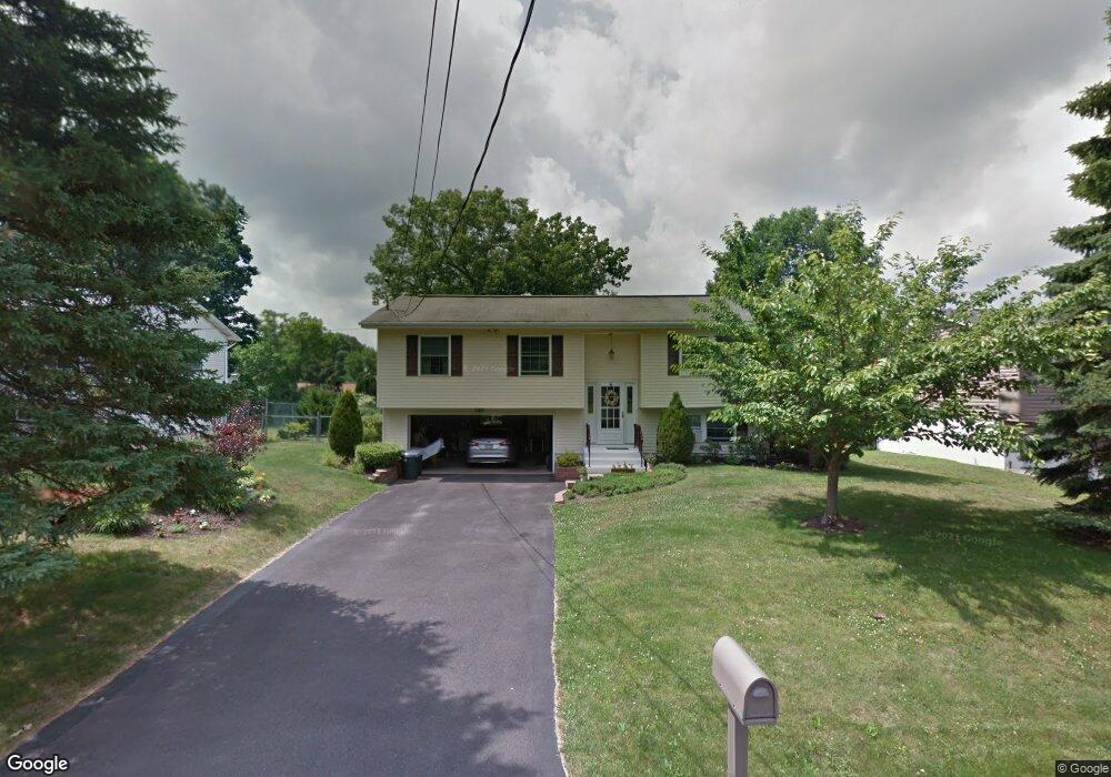 12 Park Ln E, Mountain Top, PA 18707 - photo 1