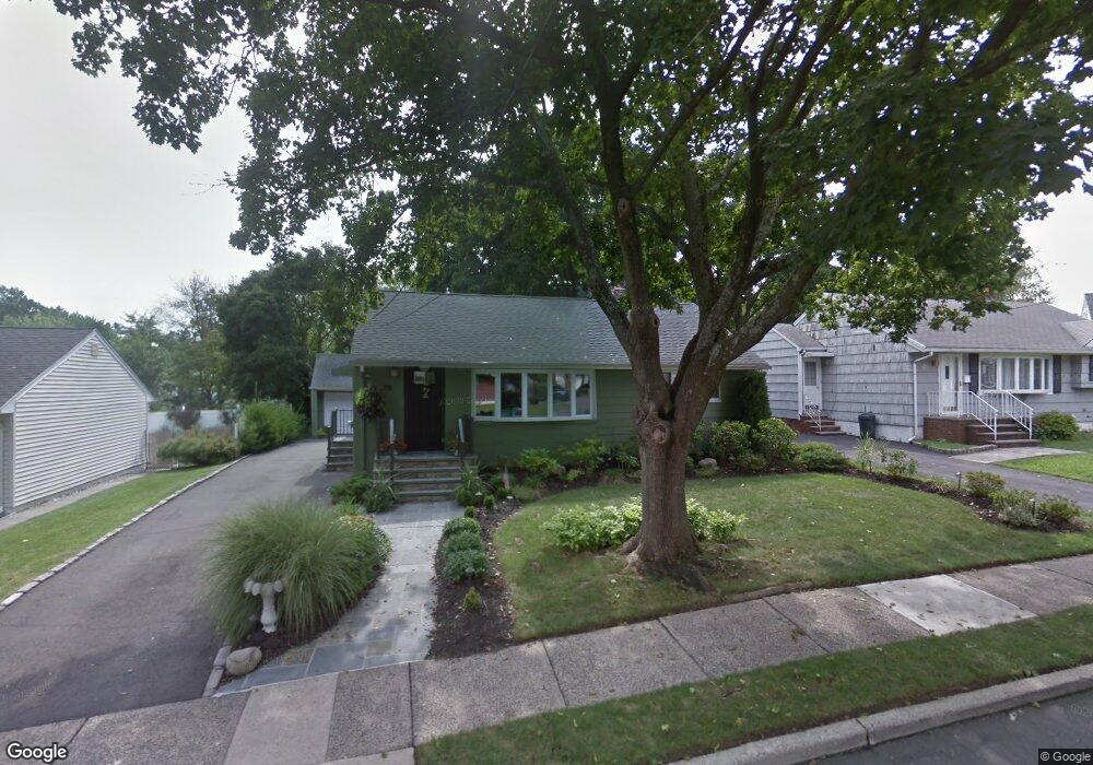 76 Evans Rd, Bloomfield, NJ 07003 - photo 1