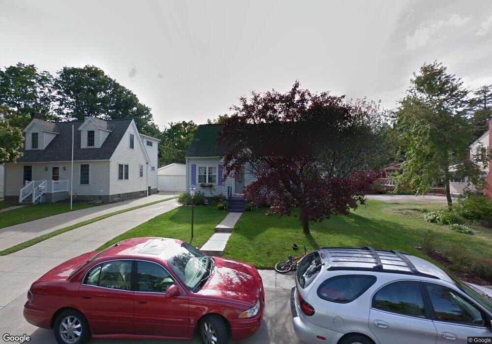 424 Oakmont Ave, Erie, PA 16505 - photo 1