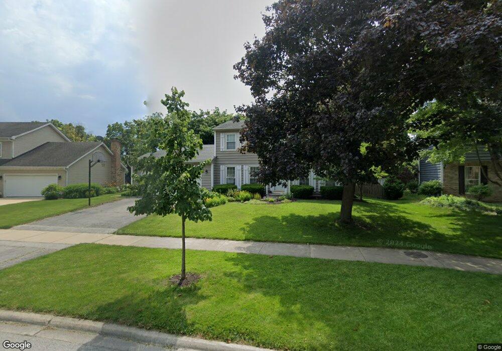 2127 Riverlea Cir, Naperville, IL 60565 - photo 1