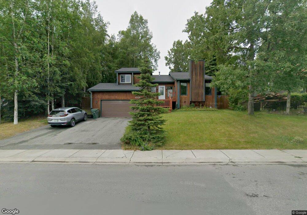 8250 Summerset Dr, Anchorage, AK 99518 - photo 1