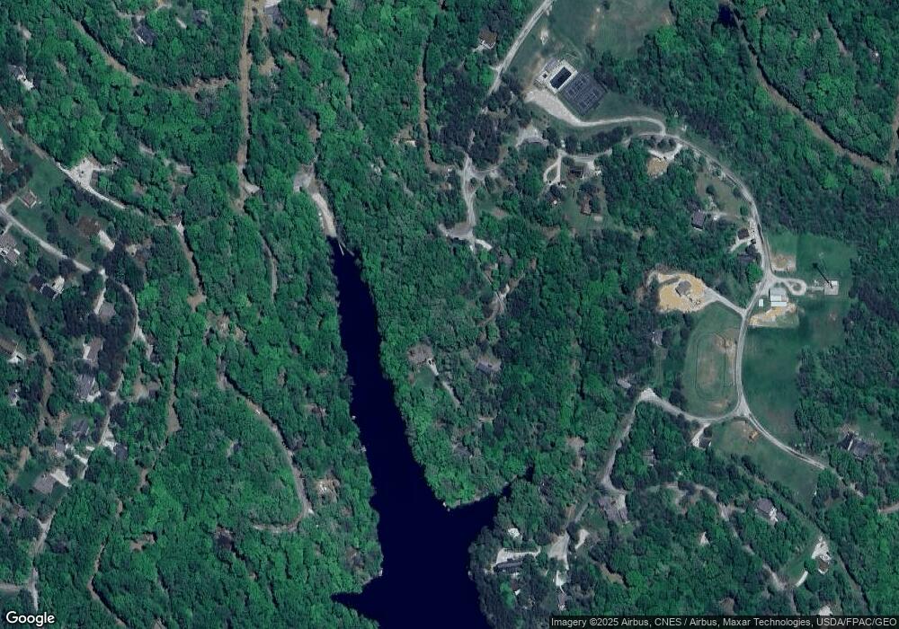 169 Ute Ct, Sugar Grove, OH 43155 - photo 1