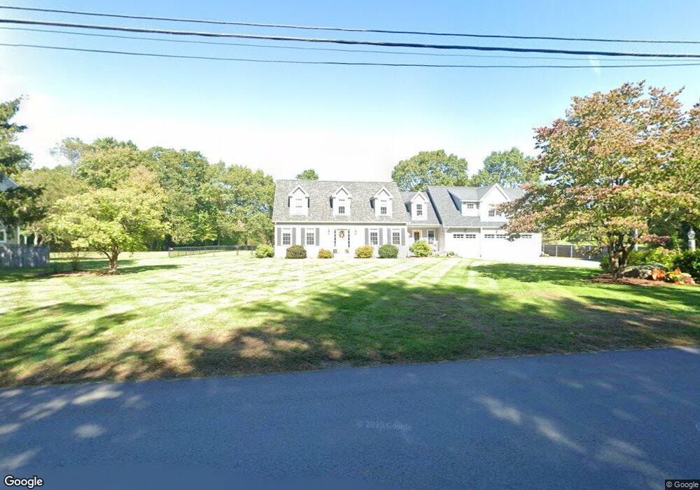 194 Hunts Bridge Rd, North Attleboro, MA 02760 - photo 1