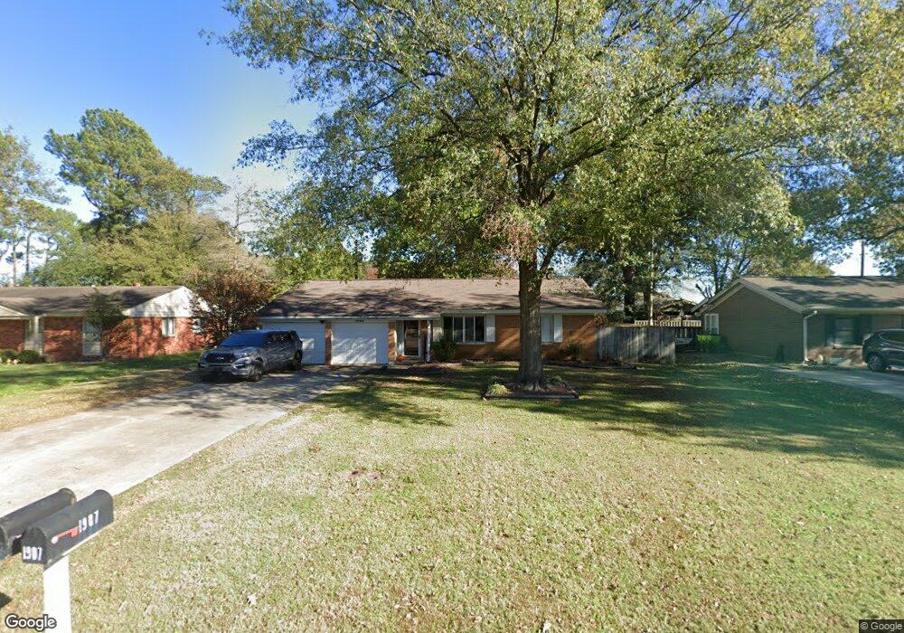 1906 N Henderson St, Stuttgart, AR 72160 - photo 1