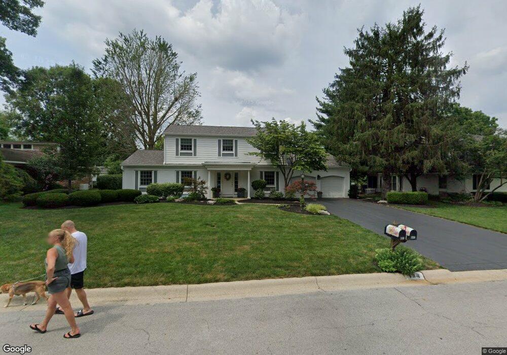 892 Lynbrook Rd, Columbus, OH 43235 - photo 1