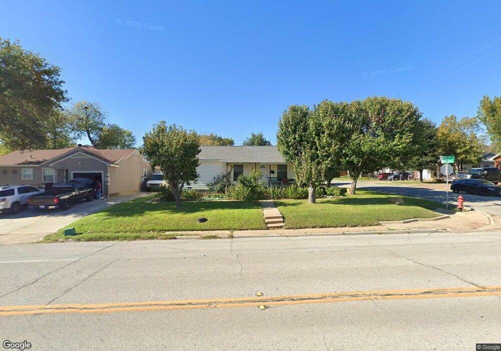 601 SW 3rd St, Grand Prairie, TX 75051 - photo 1