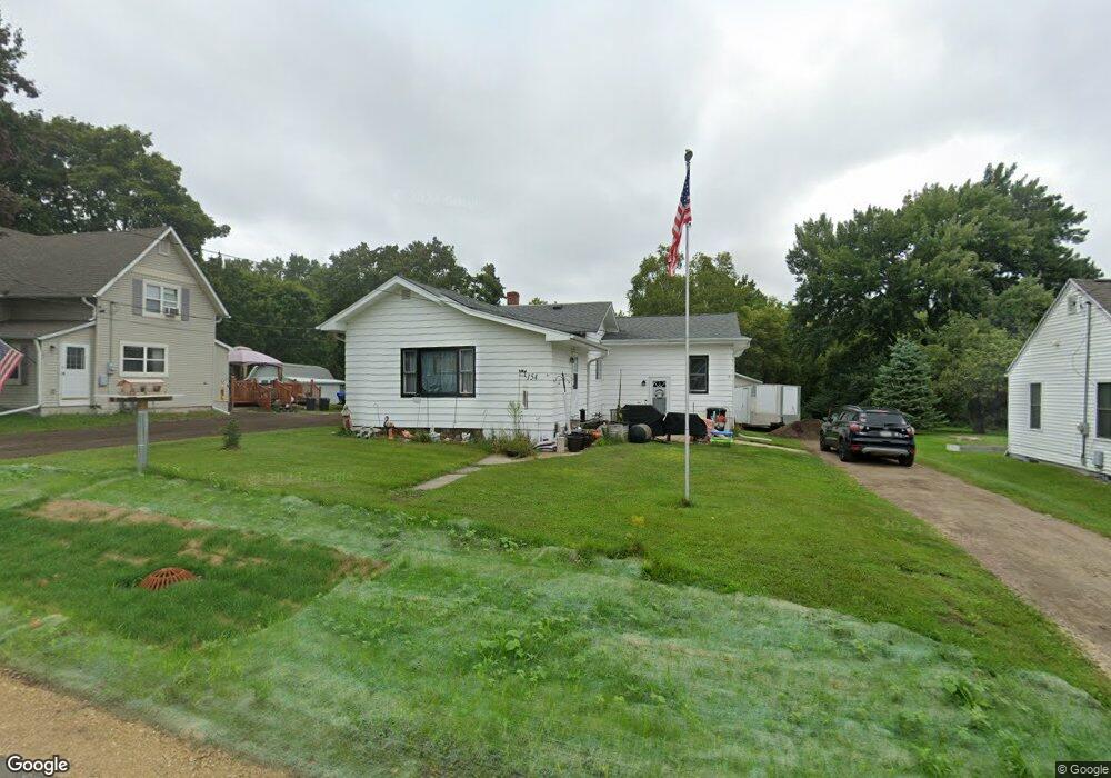 154 Fontana Ave, Fontana, WI 53125 - photo 1