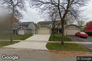 1802 Shetland Rd, Naperville, IL 60565