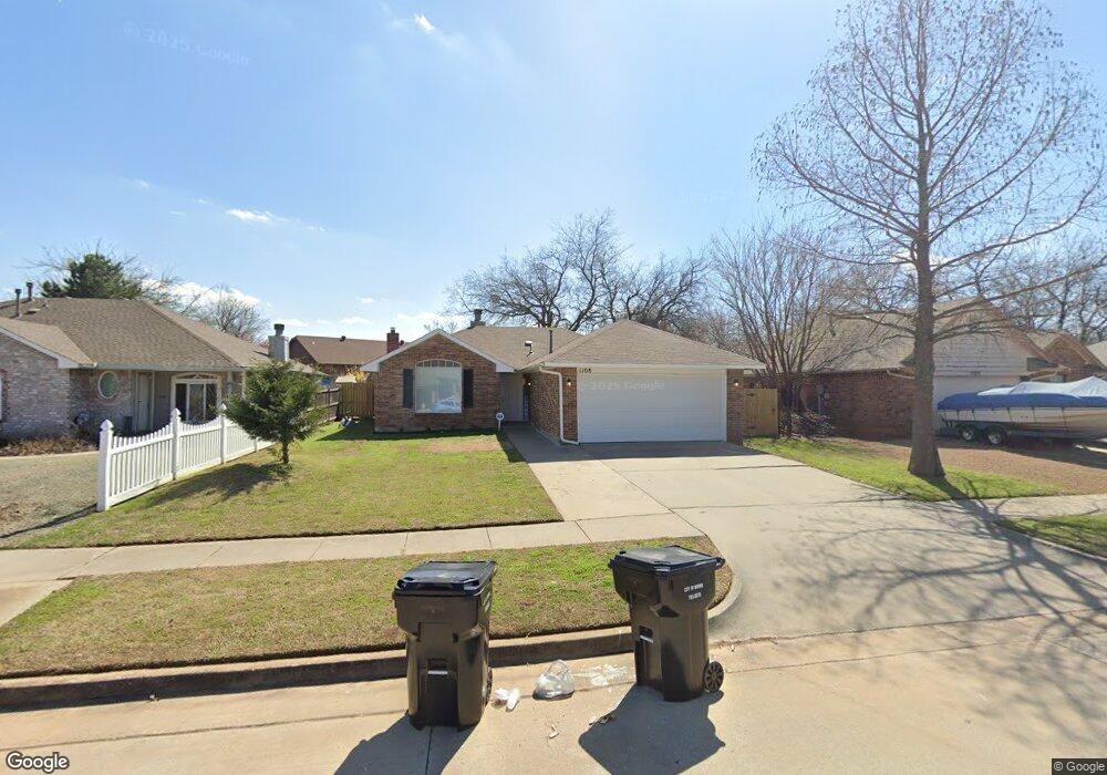 1108 NE 8th St, Moore, OK 73160 - photo 1