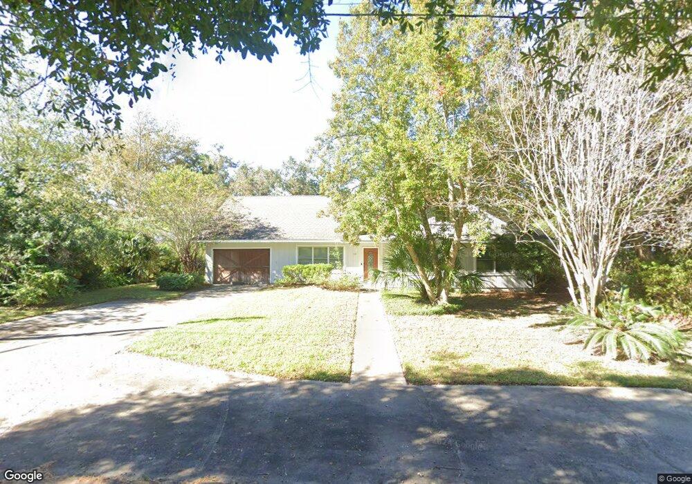 121 Arthur J Moore Dr, Saint Simons Island, GA 31522 - photo 1