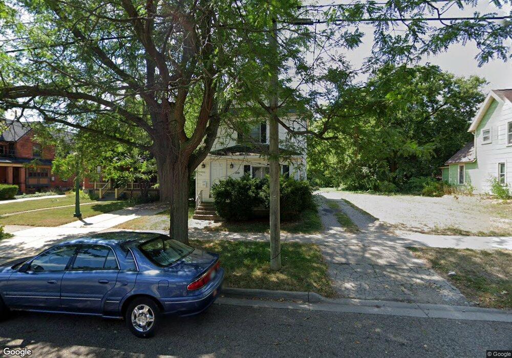 319 N Sycamore St unit 319 1, Lansing, MI 48933 - photo 1