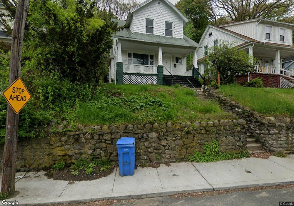 555 Cooke St, Waterbury, CT 06710 - photo 1