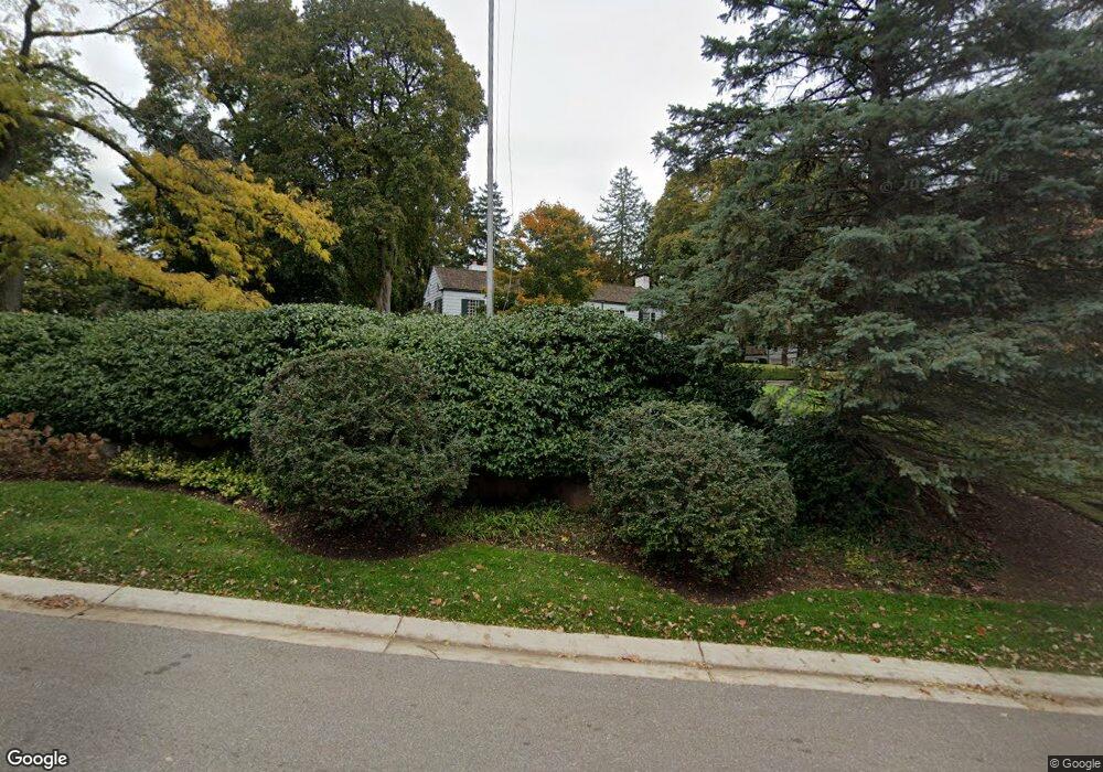 3045 Chestnut Run Dr, Bloomfield Hills, MI 48302 - photo 1