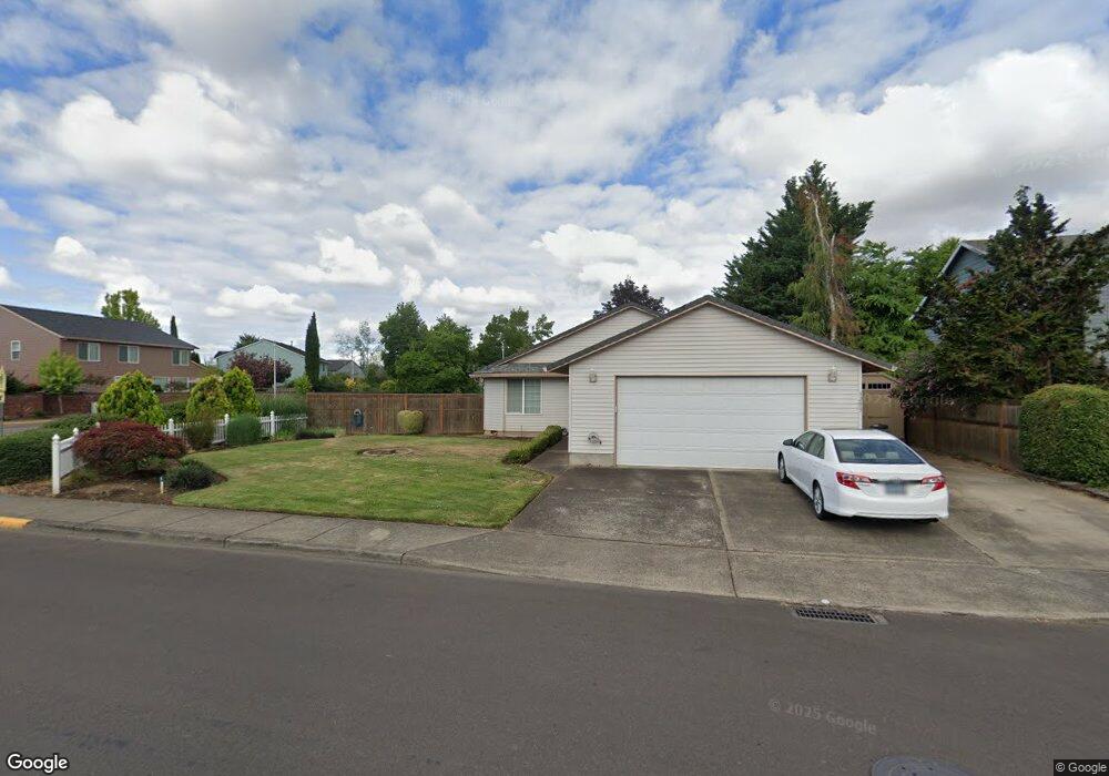 1293 S Pine St, Canby, OR 97013 - photo 1