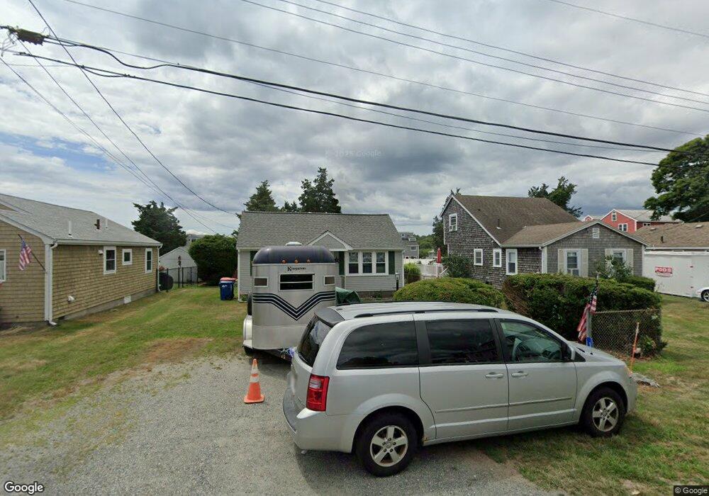 14 Centre Dr, Mattapoisett, MA 02739 - photo 1