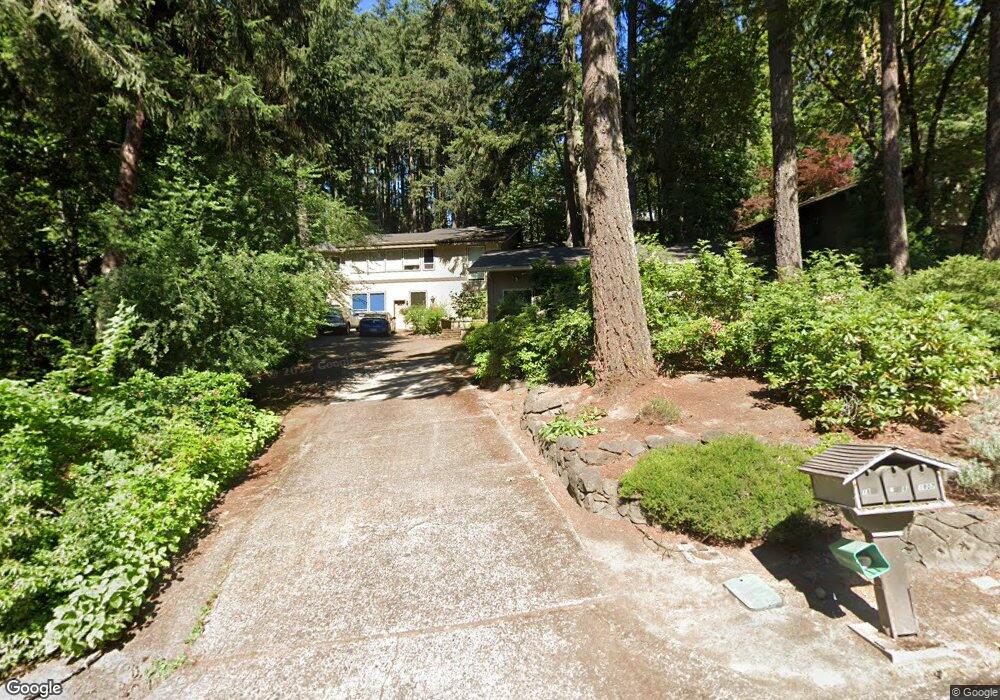1818 Fircrest Dr, Eugene, OR 97403 - photo 1