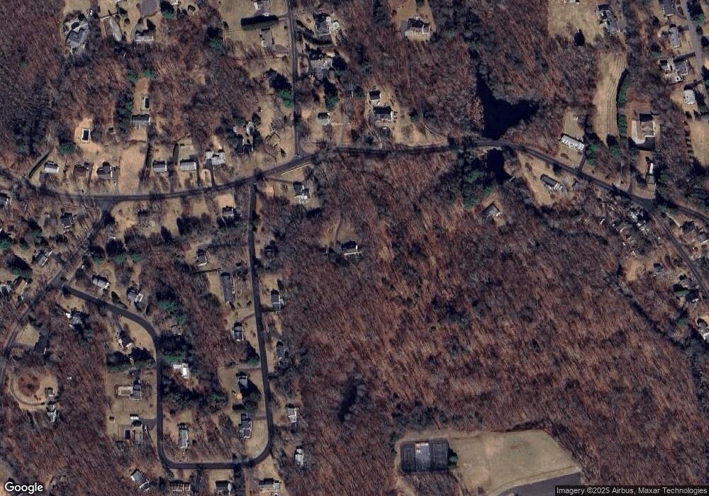 125 Breakneck Hill Rd, Middlebury, CT 06762 - photo 1