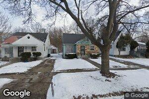 422 W Dewey St, Flint, MI 48505