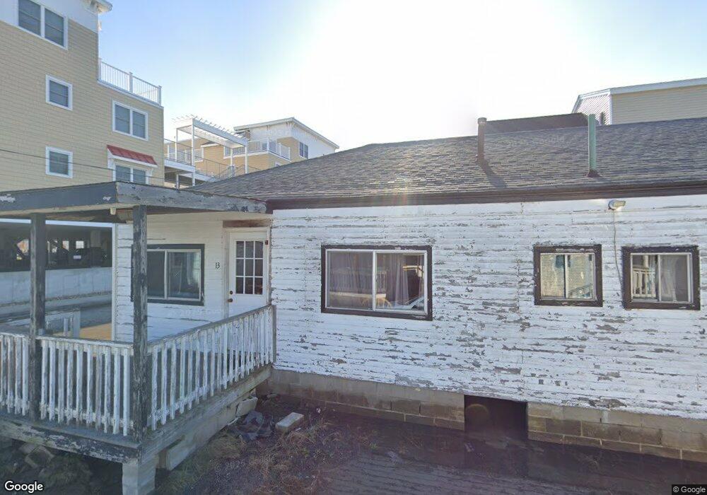 19 Auburn Ext Ave unit 2, Hampton, NH 03842 - photo 1