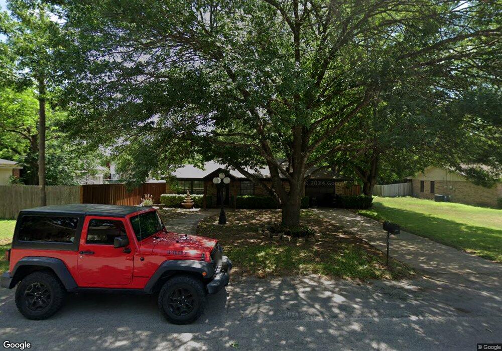 805 W Smith St, Cleburne, TX 76033 - photo 1