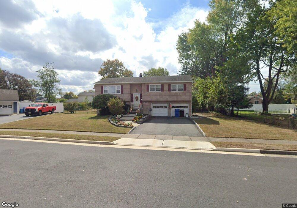 108 Cybowski Ct, South Plainfield, NJ 07080 - photo 1
