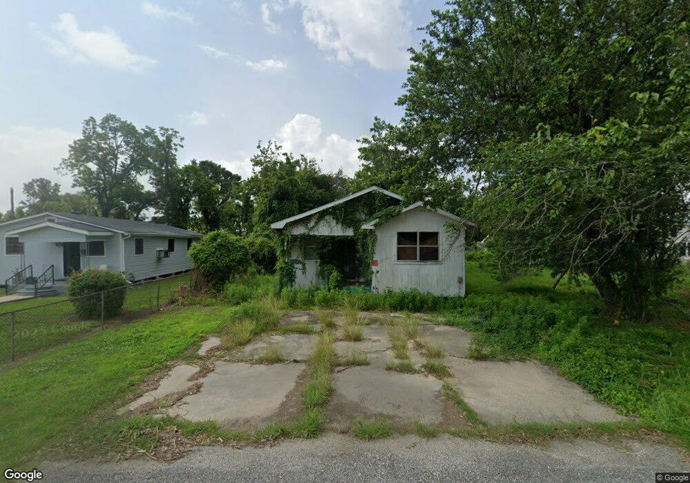 1608 Railroad Ave, Lake Charles, LA 70601 - photo 1