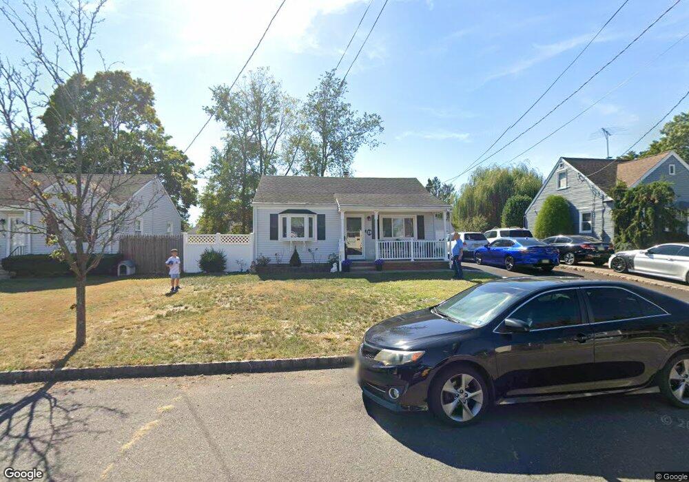 19 Latourette Ave, South Bound Brook, NJ 08880 - photo 1