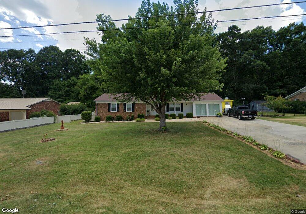 1628 Plantation Cir, Asheboro, NC 27205 - photo 1