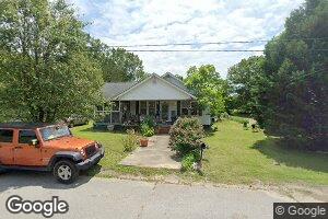 306 N Butler Ave, Calhoun Falls, SC 29628