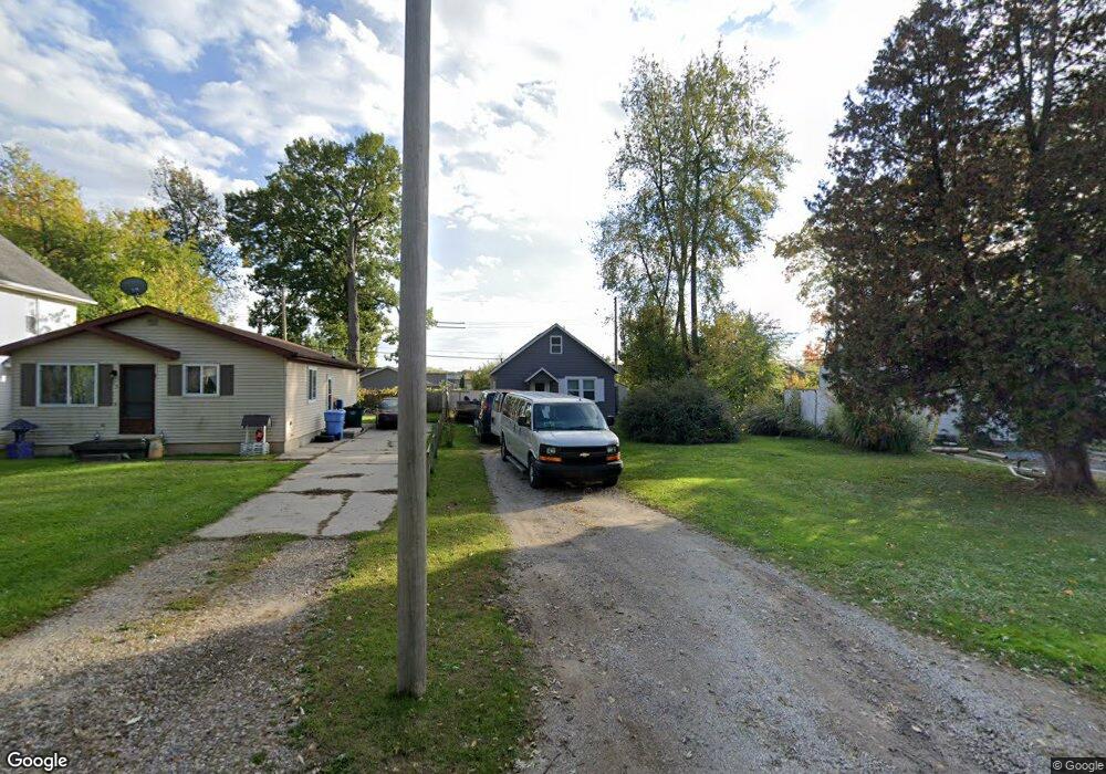 817 Loa St, Lansing, MI 48910 - photo 1