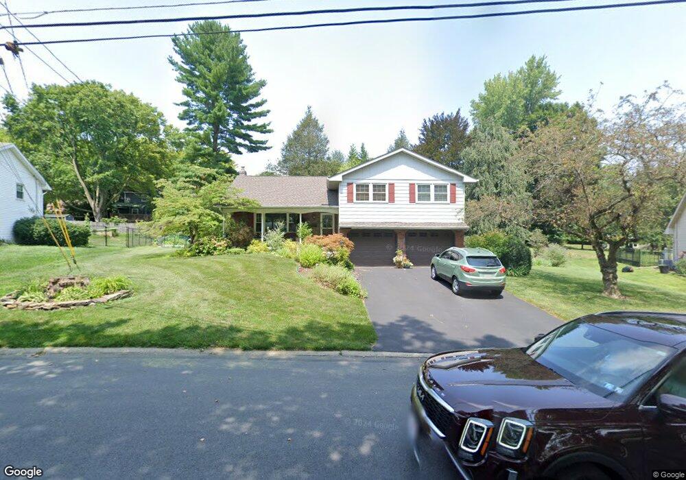 9 Applewood Dr, Easton, PA 18045 - photo 1