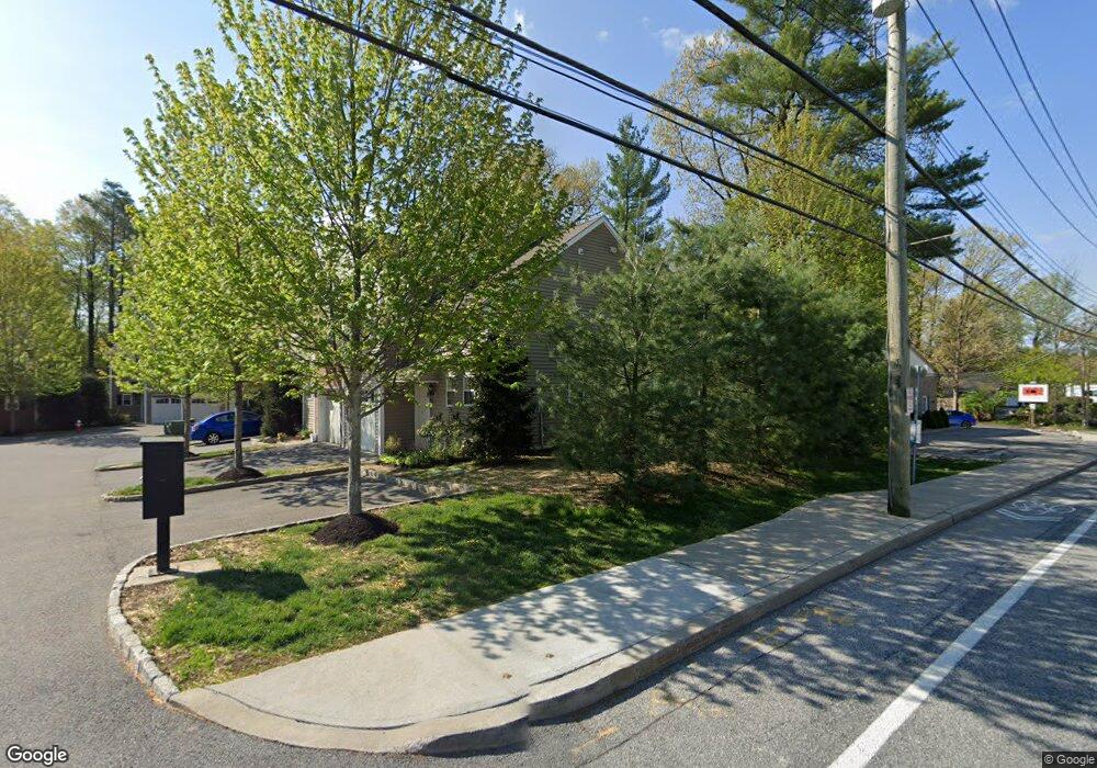 12 Robert Rinaldi Ln, Briarcliff Manor, NY 10510 - photo 1