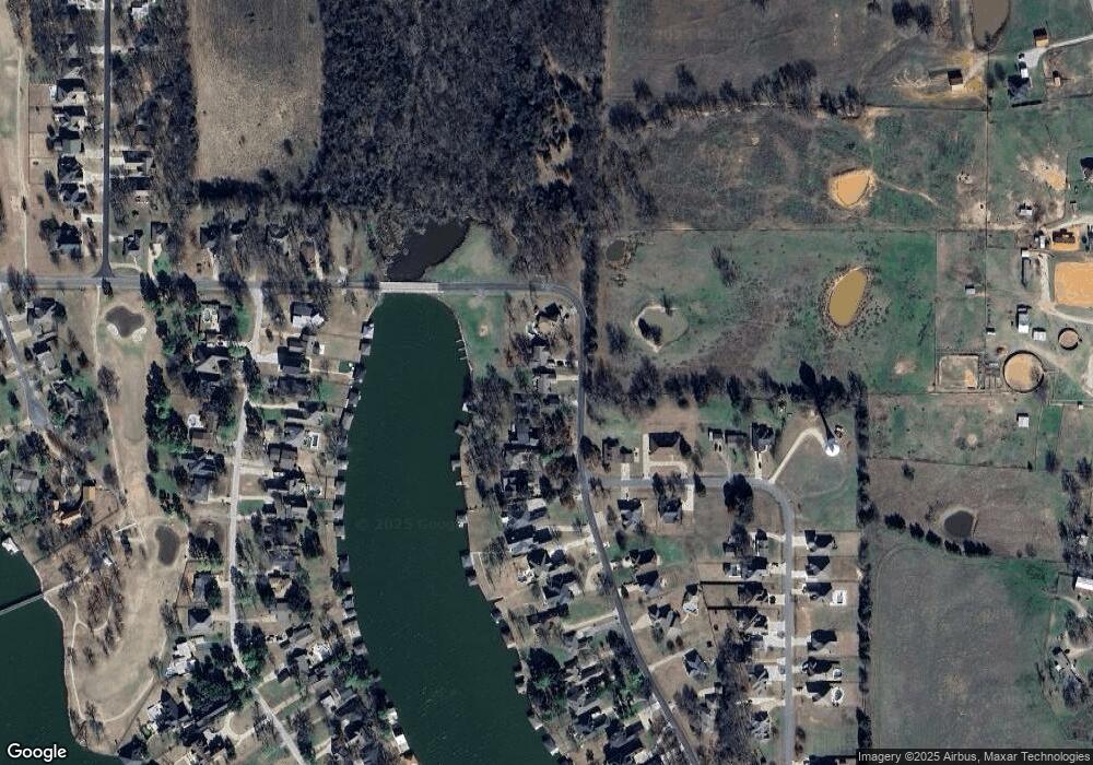 1342 Kiowa Dr E, Gainesville, TX 76240 - photo 1