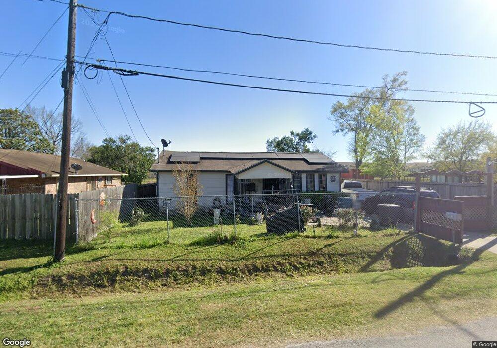 755 Lucky St, Houston, TX 77088 - photo 1