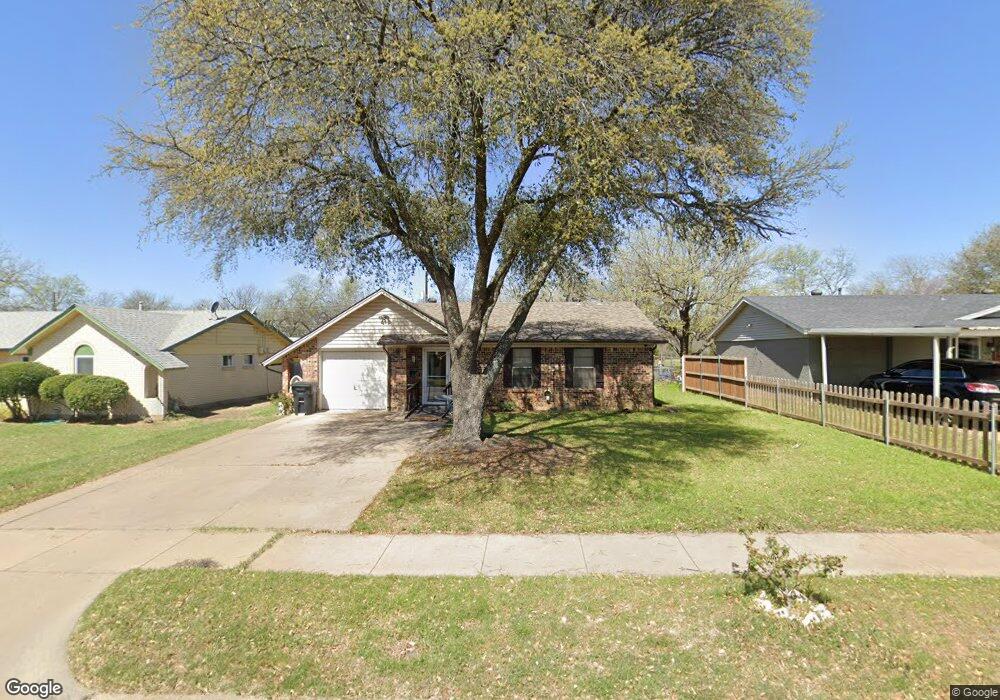 1412 Southern Blvd, Cleburne, TX 76033 - photo 1