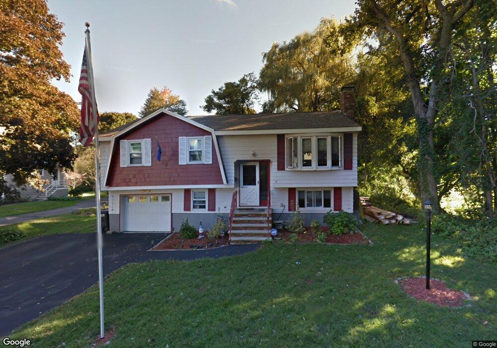 4 Columbus Ave, Stoneham, MA 02180 - photo 1