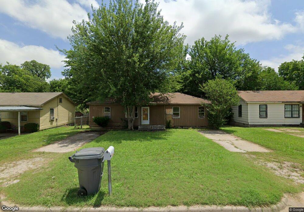 112 I St NE, Ardmore, OK 73401 - photo 1