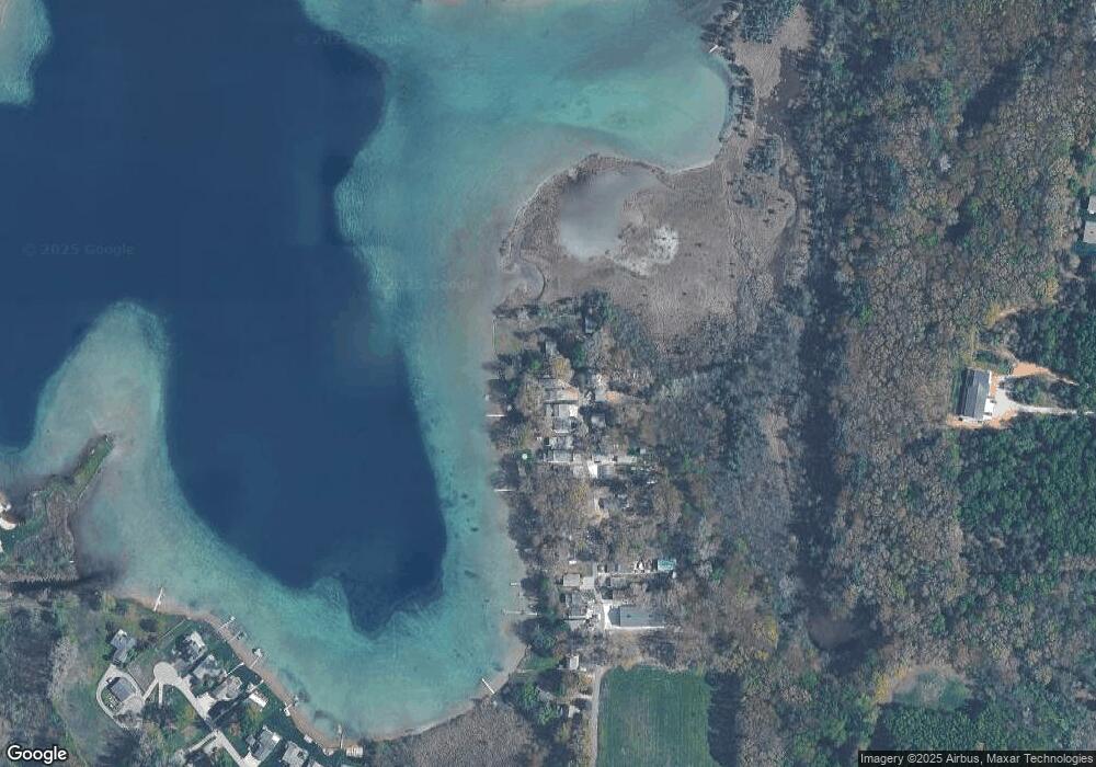 115 Evans Ln, Wayland, MI 49348 - photo 1