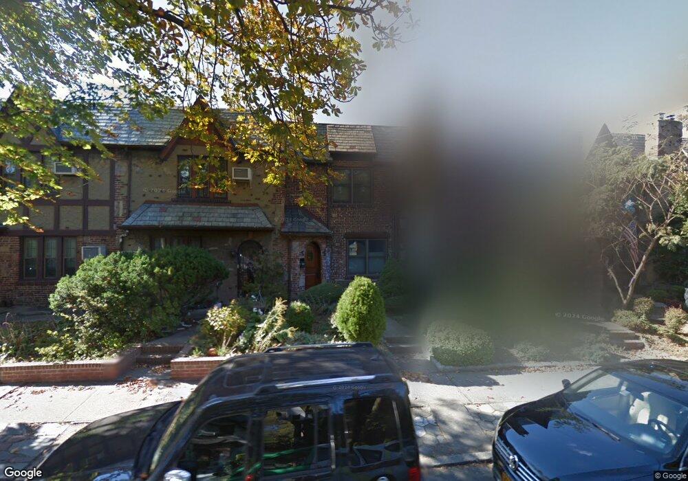 2920 167th St, Flushing, NY 11358 - photo 1