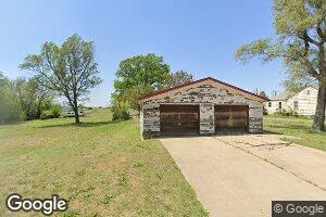 204 S Kansas Ave, Holyrood, KS 67450