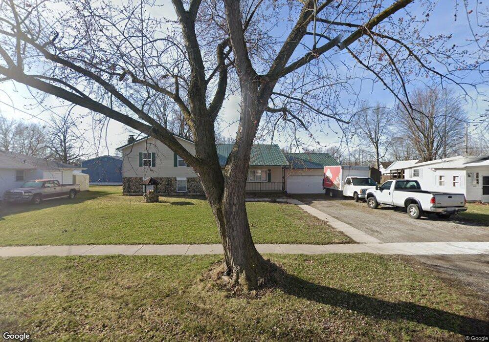 733 Davis St, Findlay, OH 45840 - photo 1